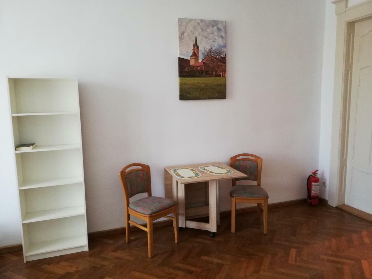 Ferdinand Apartments Mediaş Dış mekan fotoğraf